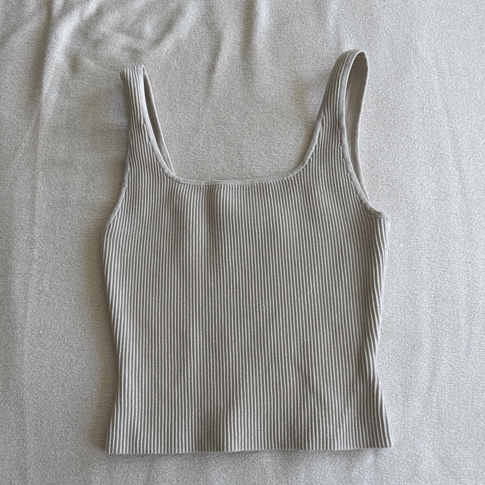 Aritzia Ribbed Cream Camisole